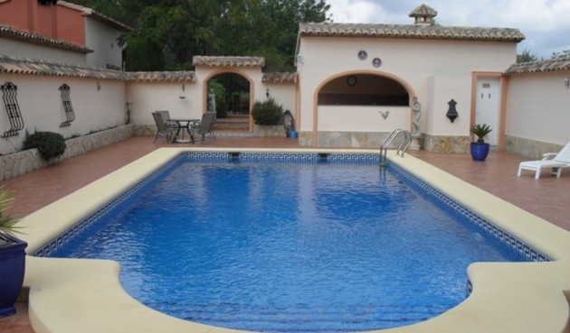 Resale - Villa -
Jalón - Inland