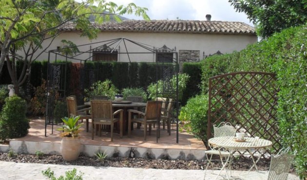 Resale - Villa -
Jalón - Inland