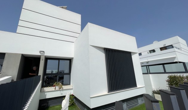 Återförsäljning - Town House -
Dolores - Costa Blanca