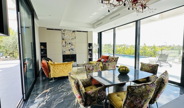 Brukt - Villa -
Las Colinas Golf - Costa Blanca