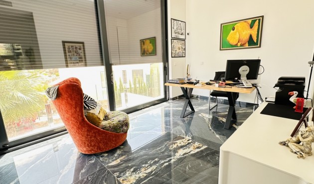 Brukt - Villa -
Las Colinas Golf - Costa Blanca