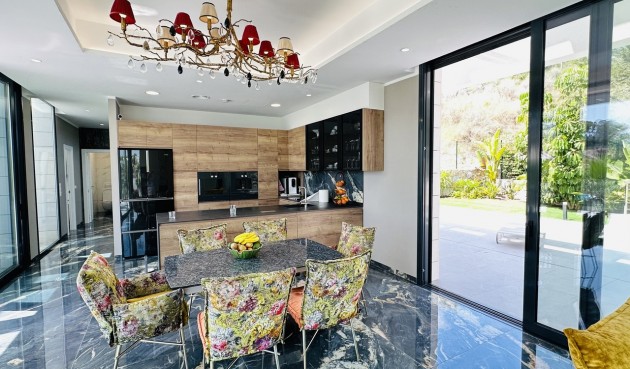 Brukt - Villa -
Las Colinas Golf - Costa Blanca