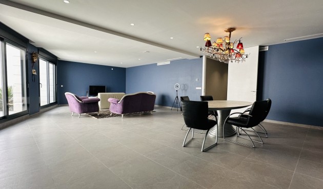 Brukt - Villa -
Las Colinas Golf - Costa Blanca