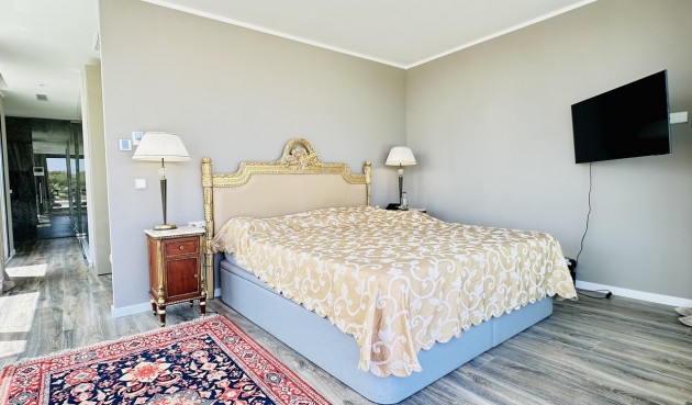 Brukt - Villa -
Las Colinas Golf - Costa Blanca