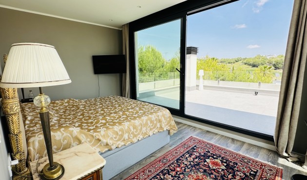 Brukt - Villa -
Las Colinas Golf - Costa Blanca