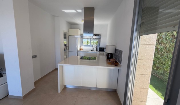 Resale - Villa -
Orihuela - Inland