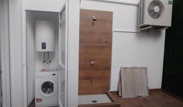 Resale - Apartment -
Torrevieja - Playa del Cura