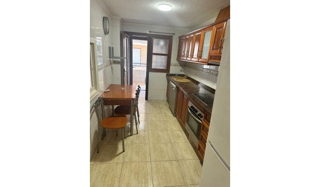 Återförsäljning - Apartment -
Torrevieja - El Acequión - Los Náufragos