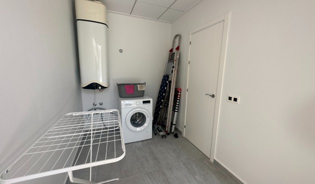 Resale - Villa -
San Miguel de Salinas - Inland