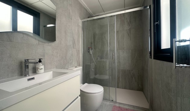 Resale - Villa -
San Miguel de Salinas - Inland