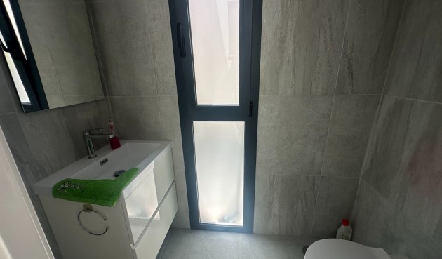 Resale - Villa -
San Miguel de Salinas - Inland