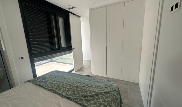 Resale - Villa -
San Miguel de Salinas - Inland