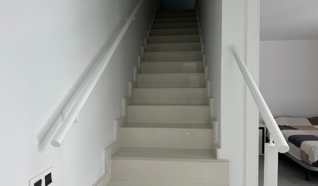 Resale - Villa -
San Miguel de Salinas - Inland