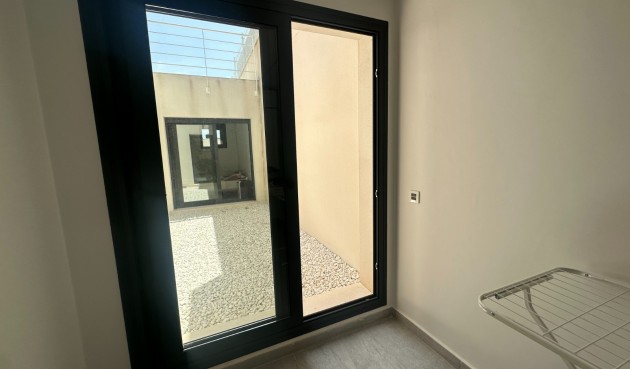 Resale - Villa -
San Miguel de Salinas - Inland