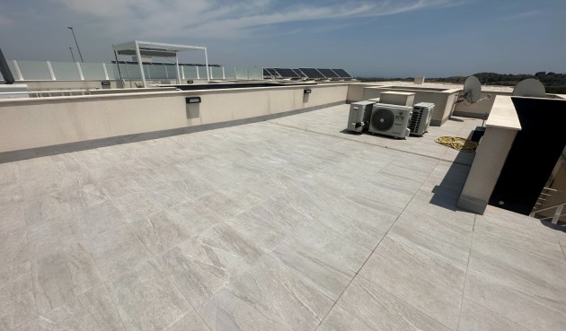 Resale - Villa -
San Miguel de Salinas - Inland