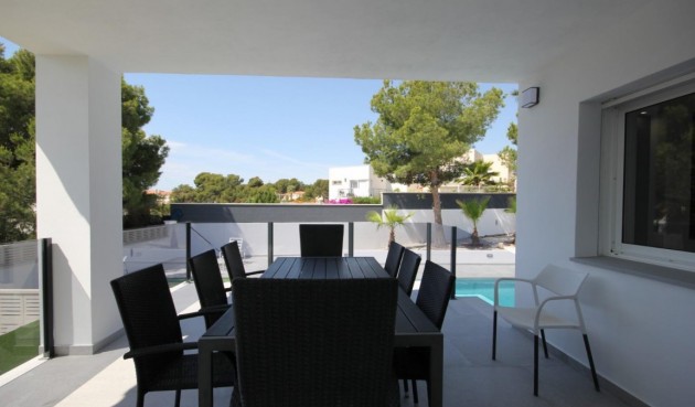 Resale - Villa -
La Nucía - Costa Blanca