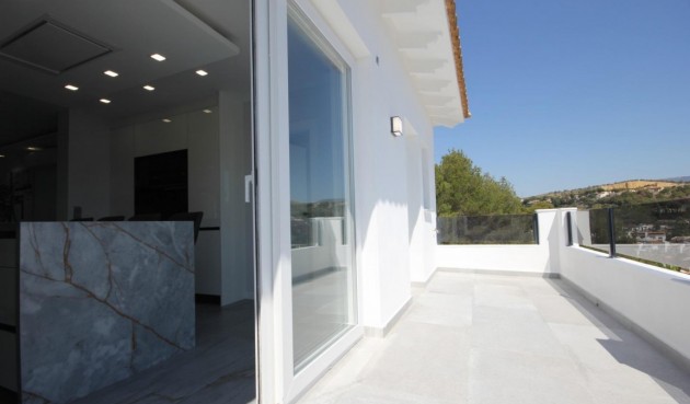 Resale - Villa -
La Nucía - Costa Blanca