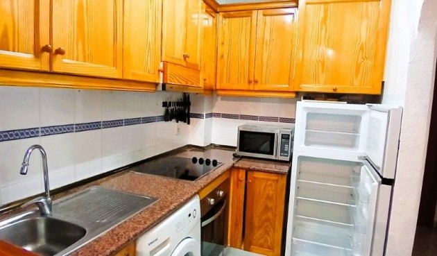 Resale - Apartment -
Torrevieja - Playa del Cura
