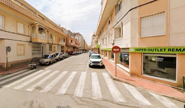 Resale - Apartment -
Torrevieja - Playa del Cura
