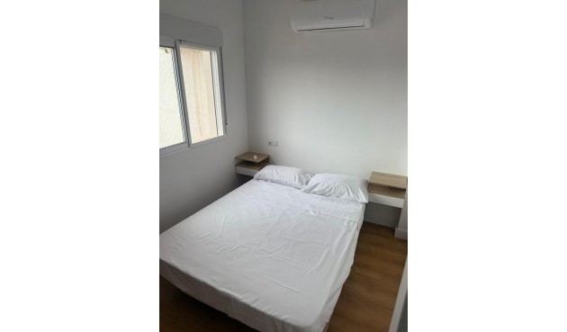 Återförsäljning - Town House -
Torrevieja - La Siesta - El Salado - Torreta