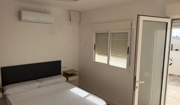 Återförsäljning - Town House -
Torrevieja - La Siesta - El Salado - Torreta