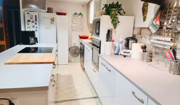 Resale - Duplex -
Torrevieja - Acequion