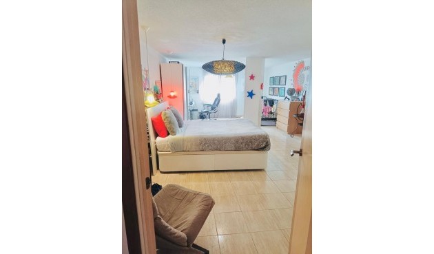 Resale - Duplex -
Torrevieja - Acequion