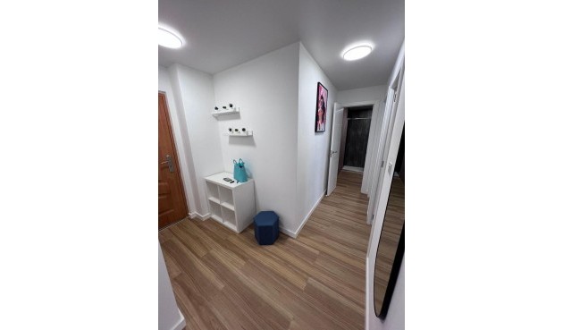 Resale - Apartment -
Torrevieja - Estacion De Autobuses