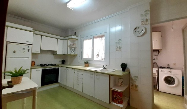 Resale - Apartment -
Torrevieja