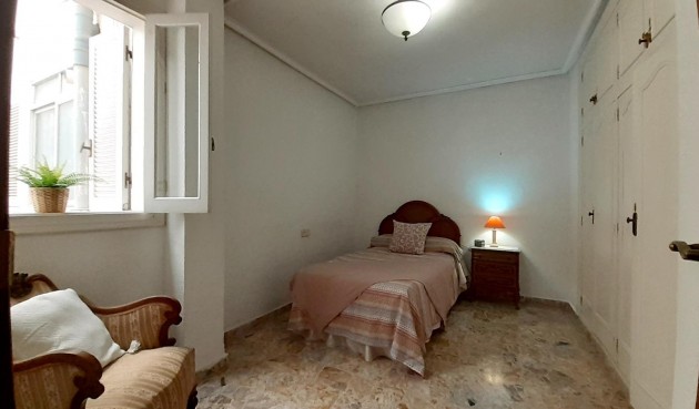 Resale - Apartment -
Torrevieja