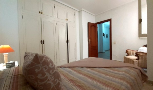 Resale - Apartment -
Torrevieja