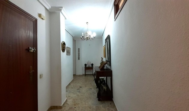 Resale - Apartment -
Torrevieja