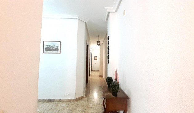 Resale - Apartment -
Torrevieja