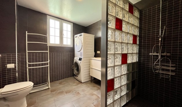 Återförsäljning - Villa -
La Zenia - Costa Blanca