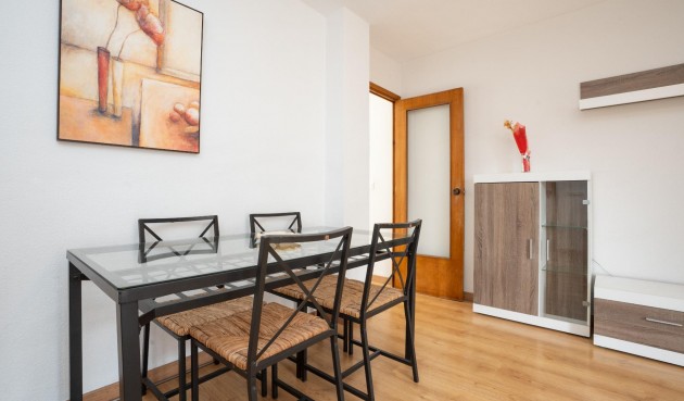 Resale - Apartment -
Torrevieja - El Acequión - Los Náufragos