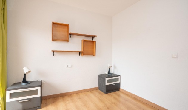 Resale - Apartment -
Torrevieja - El Acequión - Los Náufragos