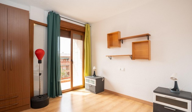 Resale - Apartment -
Torrevieja - El Acequión - Los Náufragos