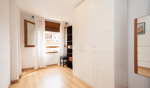 Resale - Apartment -
Torrevieja - El Acequión - Los Náufragos