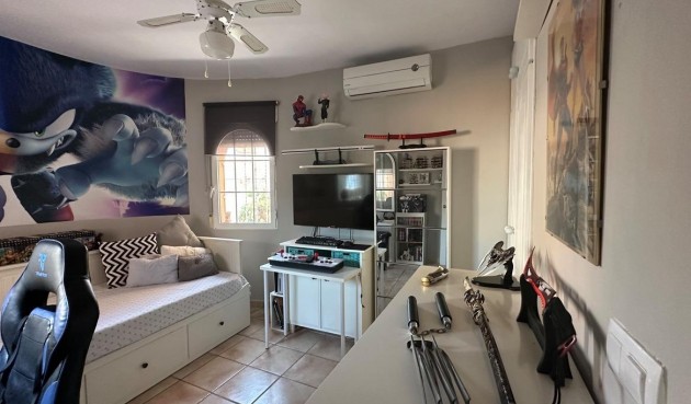 Brukt - Villa -
Orihuela Costa - Playa Flamenca