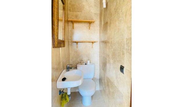 Reventa - Villa -
Orihuela Costa - La Florida