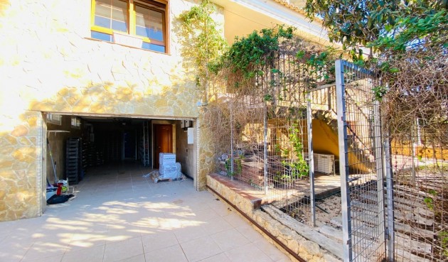 Reventa - Villa -
Orihuela Costa - La Florida