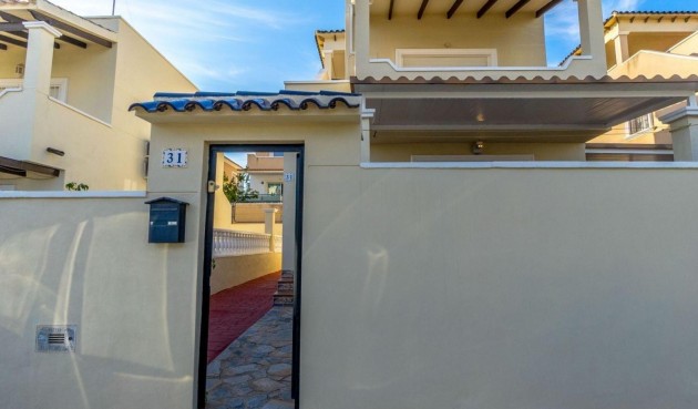 Reventa - Villa -
Orihuela Costa - Costa Blanca