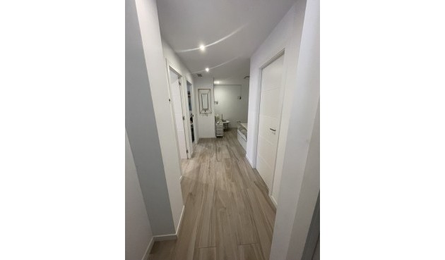 Brukt - Villa -
Cabo Roig - Costa Blanca