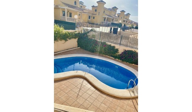 Reventa - Semi Detached -
Villamartin