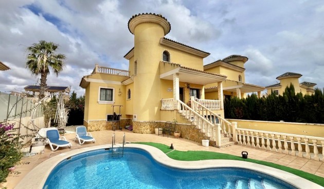 Reventa - Semi Detached -
Villamartin