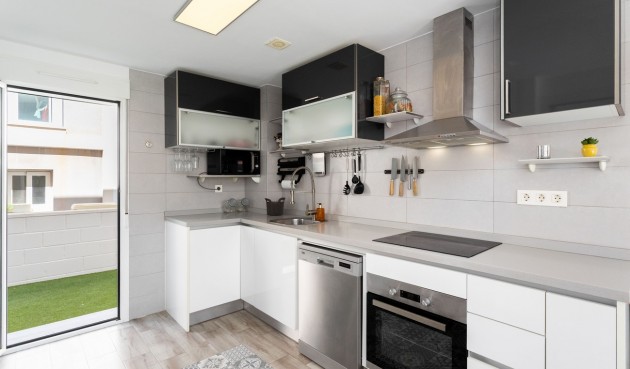 Resale - Villa -
Santa Pola - Gran Alacant