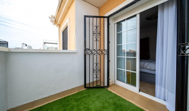Återförsäljning - Town House -
Orihuela Costa - PAU 26