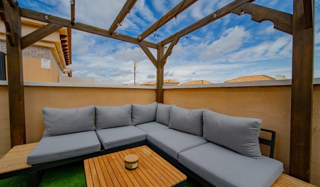 Återförsäljning - Town House -
Orihuela Costa - PAU 26