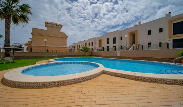Återförsäljning - Town House -
Orihuela Costa - PAU 26