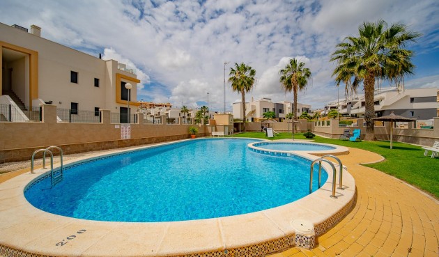 Återförsäljning - Town House -
Orihuela Costa - PAU 26